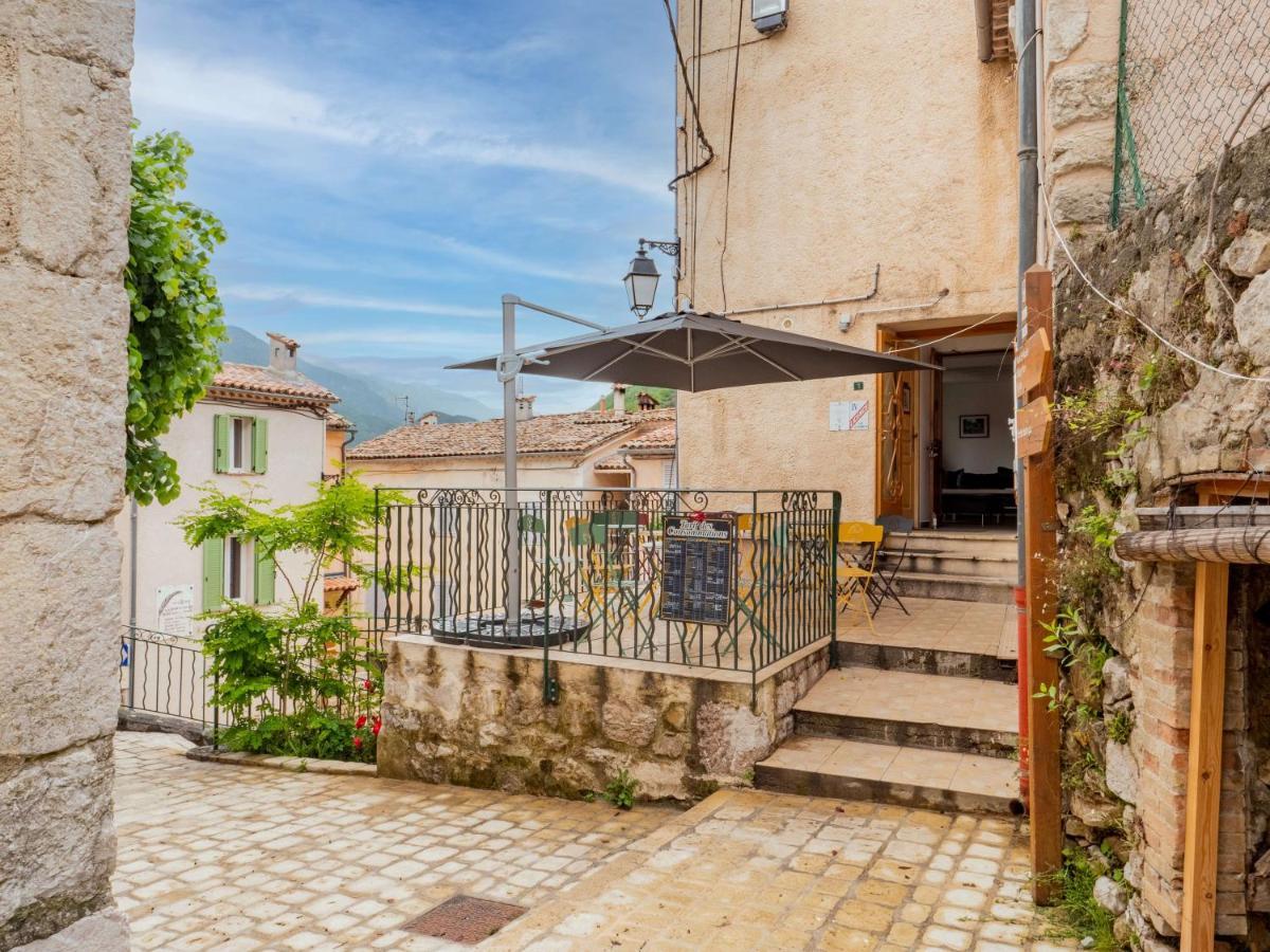מלון Aiglun  Auberge De Calendal מראה חיצוני תמונה